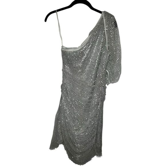 Maeve Reilly x BCBGMAZAZRIA Silver Asymmetrical Mini Dress Size 0 Puff Sleeve - Picture 3 of 12